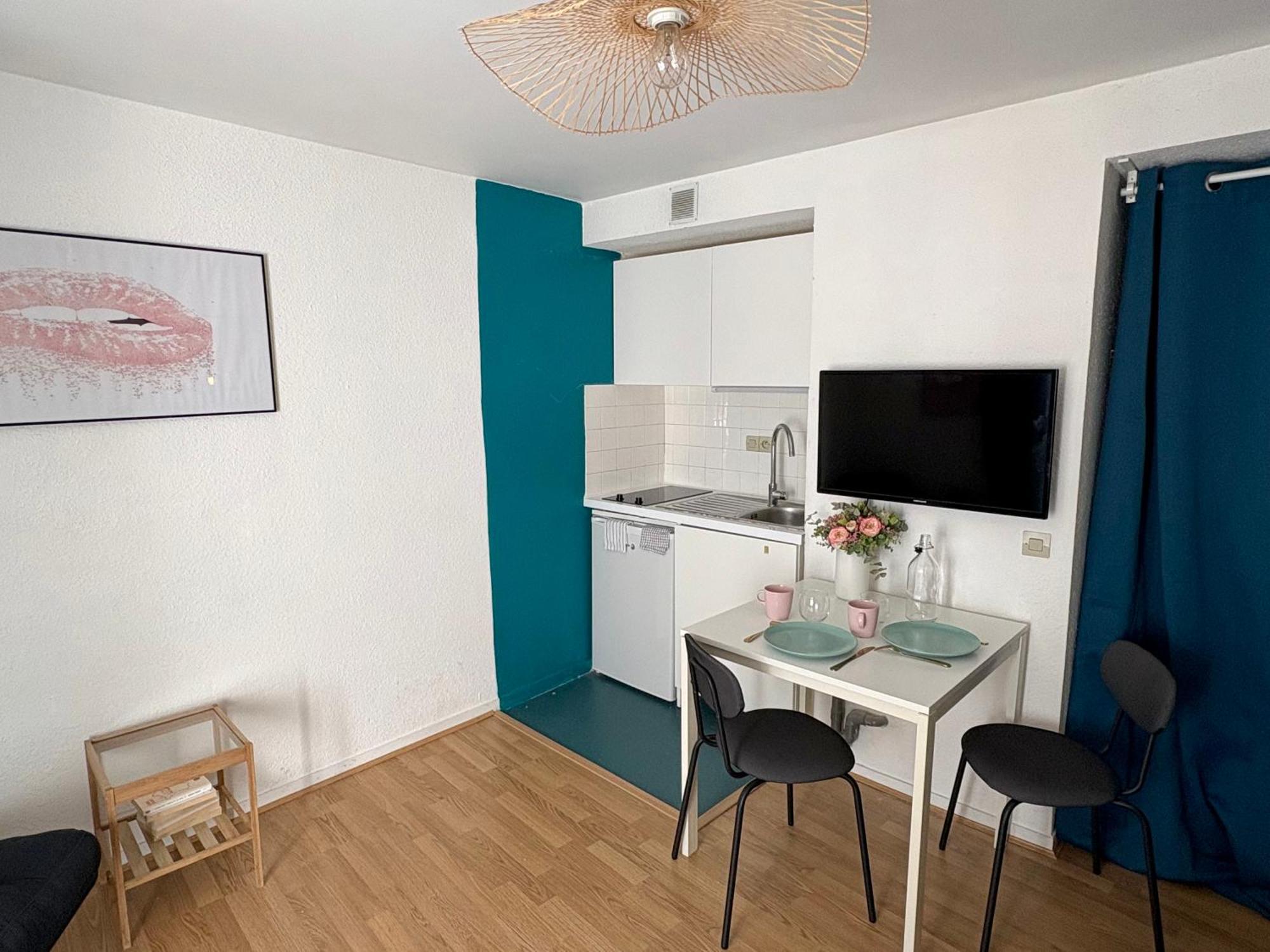 La Bonbonniere Centre Ville - Thermes - Netflix Mont-Dore Esterno foto